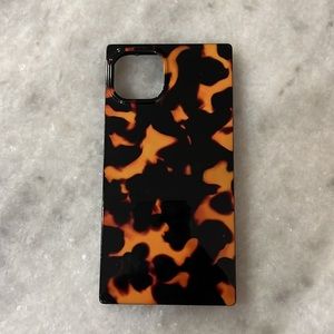Flaunt Tortoise print Square iPhone case for iPhone 13 mag safe